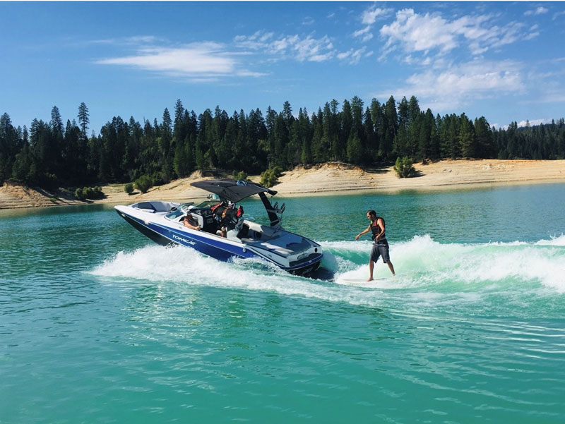 Topdown view of tomcat speed boat